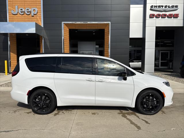 2026 Chrysler Pacifica PACIFICA LIMITED AWD 2026 Chrysler Pacifica PACIFICA LIMITED AWD