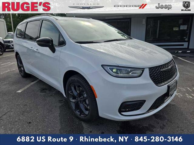 2026 Chrysler Pacifica PACIFICA LIMITED AWD