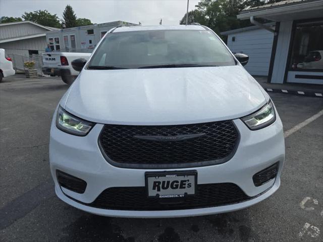 2026 Chrysler Pacifica PACIFICA LIMITED AWD