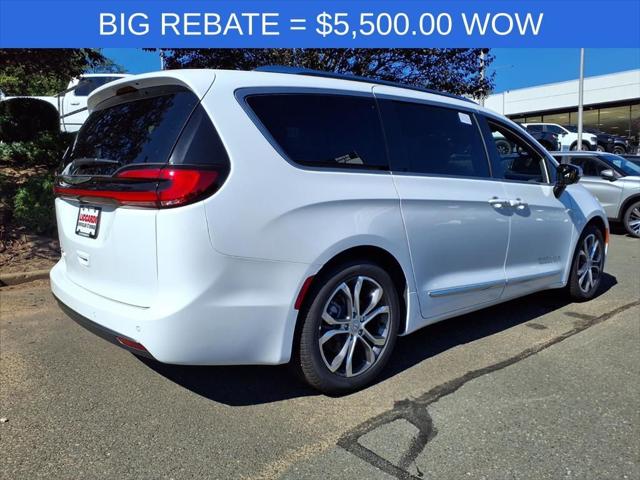 2026 Chrysler Pacifica Pinnacle