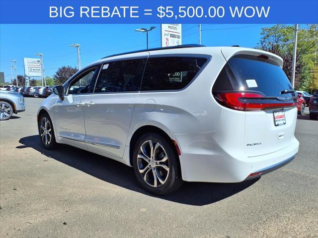 2026 Chrysler Pacifica Pinnacle