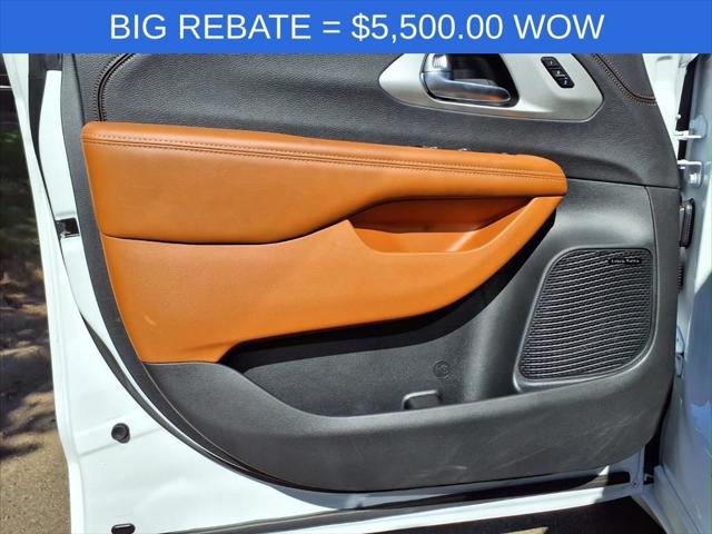 2026 Chrysler Pacifica Pinnacle
