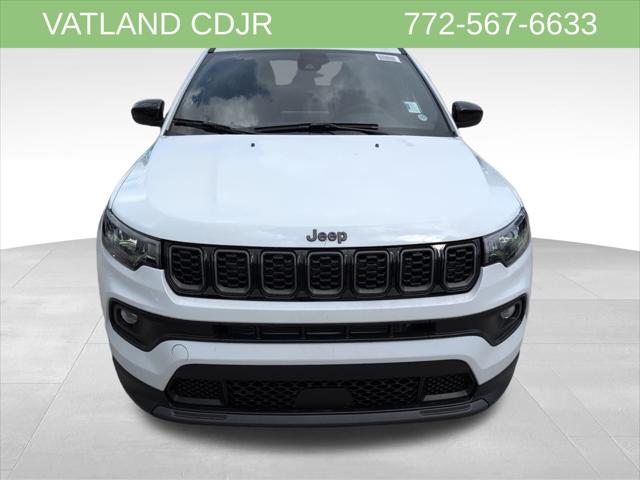 2025 Jeep Compass COMPASS LATITUDE 4X4