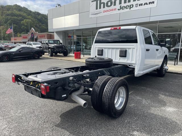 2026 RAM Ram 3500 Chassis Cab RAM 3500 TRADESMAN CREW CAB CHASSIS 4X4 60 CA 2026 RAM Ram 3500 Chassis Cab RAM 3500 TRADESMAN CREW CAB CHASSIS 4X4 60 CA