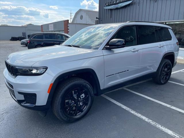 2025 Jeep Grand Cherokee GRAND CHEROKEE L ALTITUDE X 4X4