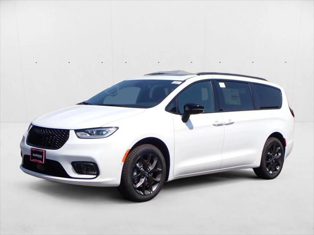 2026 Chrysler Pacifica PACIFICA LIMITED AWD