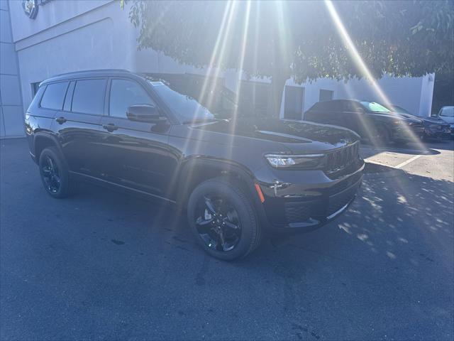 2025 Jeep Grand Cherokee GRAND CHEROKEE L ALTITUDE X 4X4