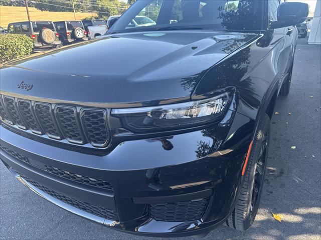 2025 Jeep Grand Cherokee Altitude X 4x4