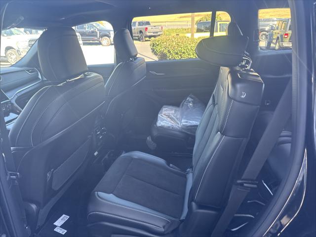 2025 Jeep Grand Cherokee Altitude X 4x4