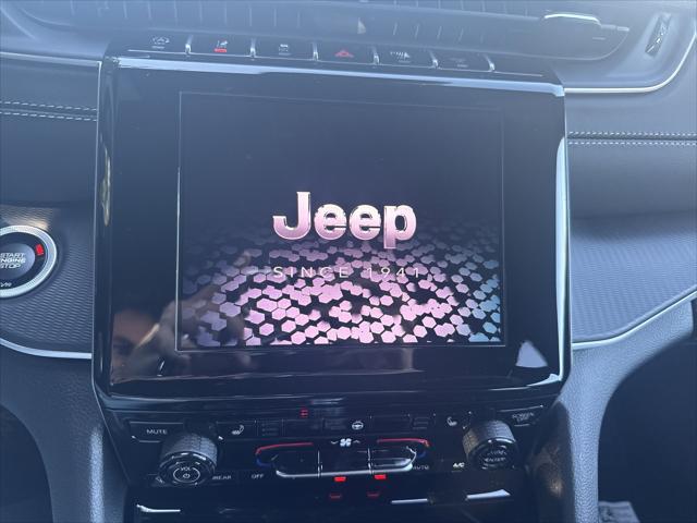 2025 Jeep Grand Cherokee Altitude X 4x4