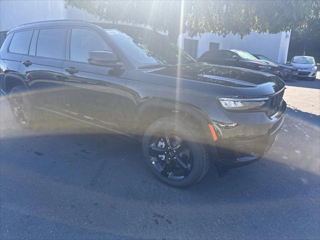 2025 Jeep Grand Cherokee GRAND CHEROKEE L ALTITUDE X 4X4