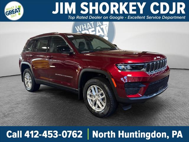 2025 Jeep Grand Cherokee GRAND CHEROKEE LAREDO X 4X4