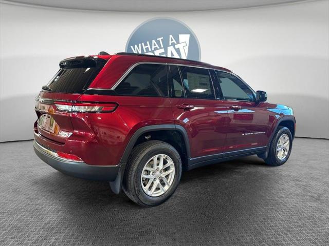 2025 Jeep Grand Cherokee GRAND CHEROKEE LAREDO X 4X4 2025 Jeep Grand Cherokee GRAND CHEROKEE LAREDO X 4X4