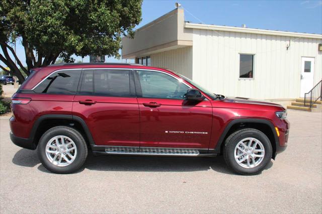 2025 Jeep Grand Cherokee GRAND CHEROKEE LAREDO X 4X2 2025 Jeep Grand Cherokee GRAND CHEROKEE LAREDO X 4X2