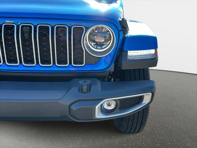 2025 Jeep Wrangler 4-Door Sahara 4x4