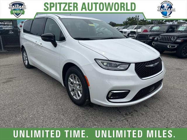 2026 Chrysler Pacifica PACIFICA SELECT