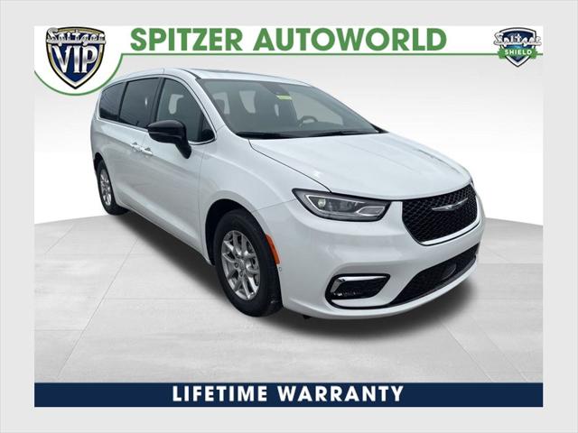 2026 Chrysler Pacifica PACIFICA SELECT