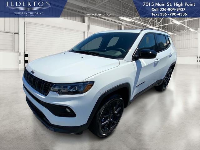 2025 Jeep Compass COMPASS LATITUDE 4X4