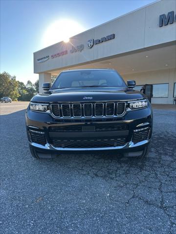 2025 Jeep Grand Cherokee GRAND CHEROKEE L LIMITED 4X4 2025 Jeep Grand Cherokee GRAND CHEROKEE L LIMITED 4X4