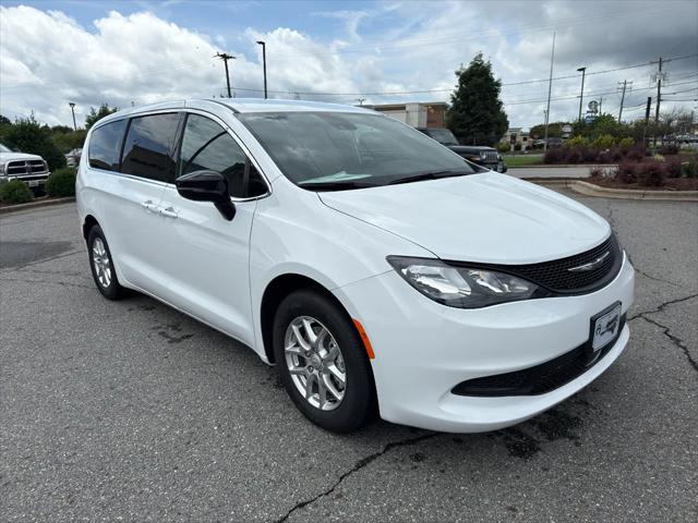 2026 Chrysler Voyager VOYAGER LX