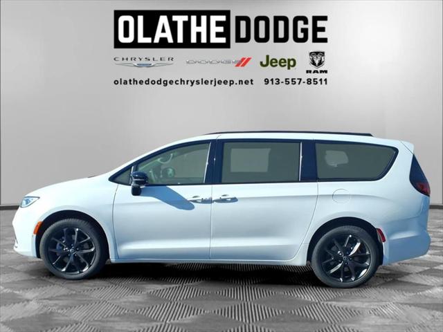 2026 Chrysler Pacifica PACIFICA LIMITED AWD 2026 Chrysler Pacifica PACIFICA LIMITED AWD