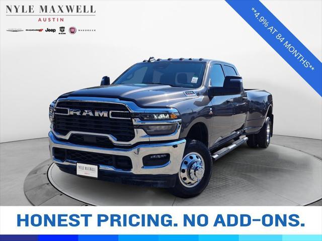 2026 RAM Ram 3500 RAM 3500 TRADESMAN CREW CAB 4X4 8 BOX
