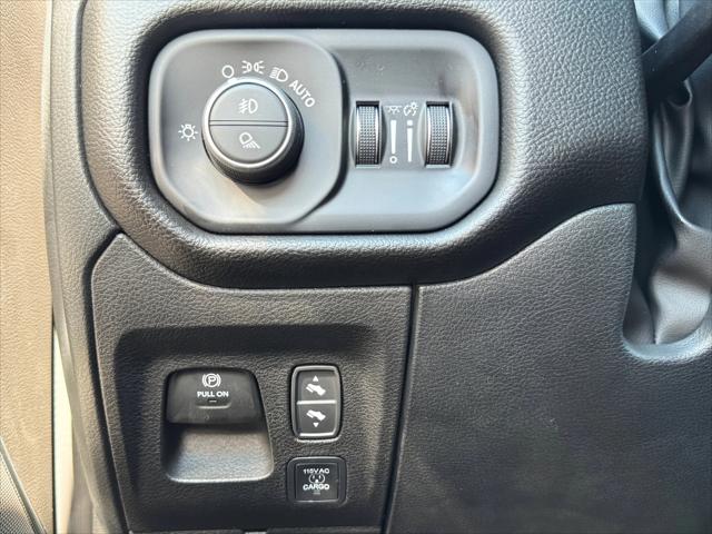 2026 Ram 1500 Laramie Crew Cab 4x4 57 Box
