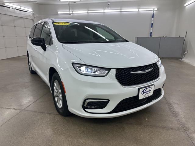 2026 Chrysler Pacifica PACIFICA SELECT 2026 Chrysler Pacifica PACIFICA SELECT