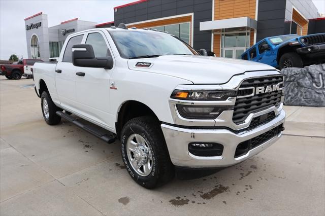 2026 RAM Ram 2500 RAM 2500 TRADESMAN CREW CAB 4X4 64 BOX