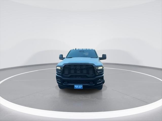 2026 RAM Ram 3500 Chassis Cab RAM 3500 TRADESMAN CREW CAB CHASSIS 4X4 60 CA