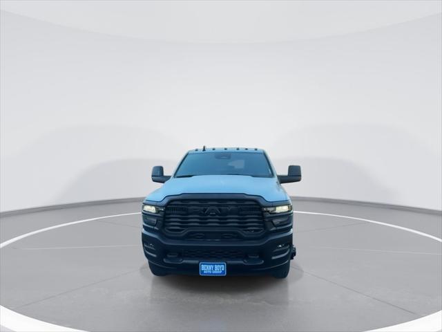 2026 RAM Ram 3500 Chassis Cab RAM 3500 TRADESMAN CREW CAB CHASSIS 4X4 60 CA 2026 RAM Ram 3500 Chassis Cab RAM 3500 TRADESMAN CREW CAB CHASSIS 4X4 60 CA