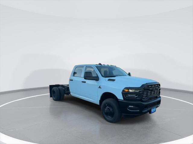 2026 RAM Ram 3500 Chassis Cab RAM 3500 TRADESMAN CREW CAB CHASSIS 4X4 60 CA