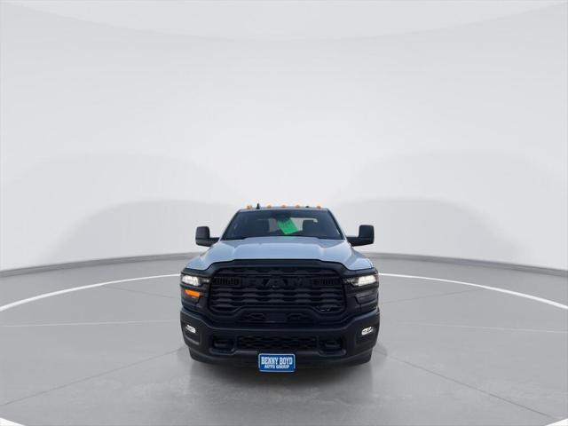 2026 RAM Ram 3500 Chassis Cab RAM 3500 TRADESMAN CREW CAB CHASSIS 4X4 60 CA