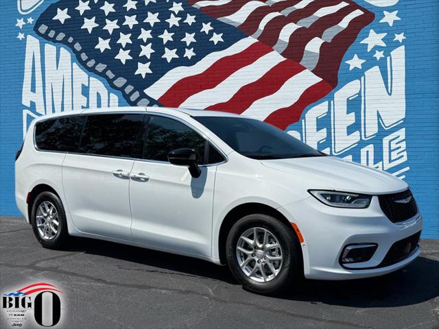 2026 Chrysler Pacifica PACIFICA SELECT