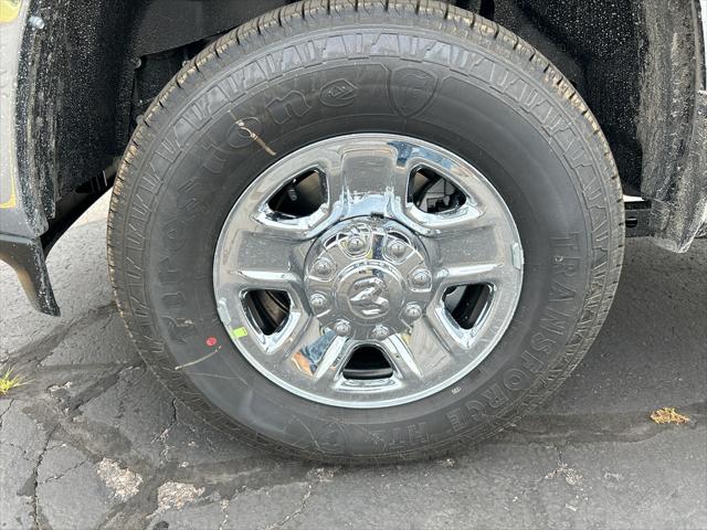 2026 RAM Ram 2500 RAM 2500 TRADESMAN CREW CAB 4X4 64 BOX 2026 RAM Ram 2500 RAM 2500 TRADESMAN CREW CAB 4X4 64 BOX