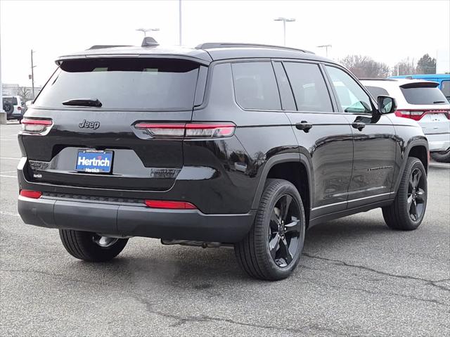 2025 Jeep Grand Cherokee GRAND CHEROKEE L LIMITED 4X4