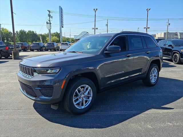 2025 Jeep Grand Cherokee Laredo X 4x4