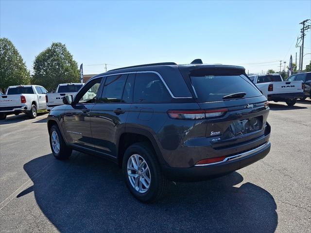 2025 Jeep Grand Cherokee Laredo X 4x4