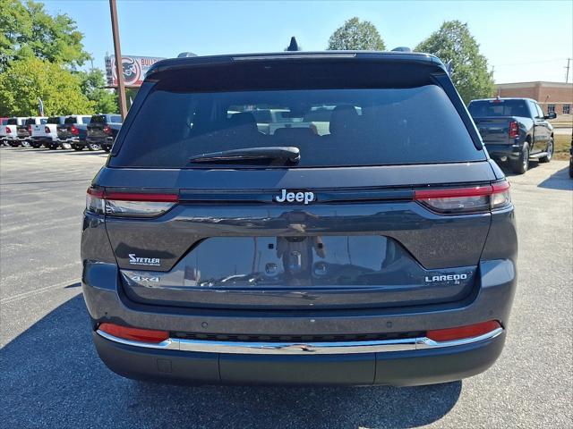 2025 Jeep Grand Cherokee Laredo X 4x4