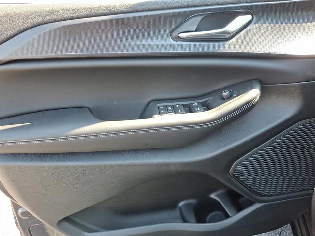 2025 Jeep Grand Cherokee Laredo X 4x4