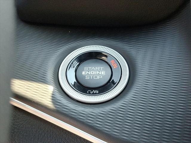 2025 Jeep Grand Cherokee Laredo X 4x4