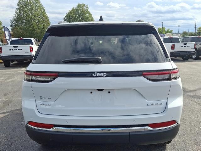 2025 Jeep Grand Cherokee Laredo X 4x4