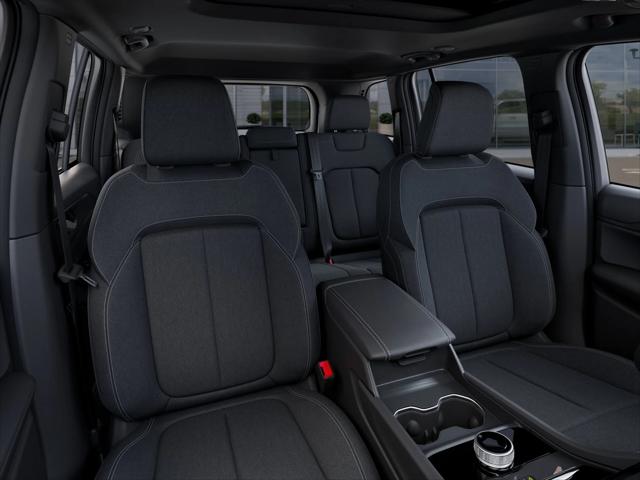 2025 Jeep Grand Cherokee Laredo X 4x4