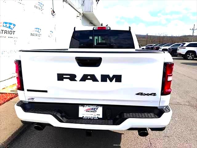 2026 RAM Ram 1500 RAM 1500 BIG HORN CREW CAB 4X4 57 BOX