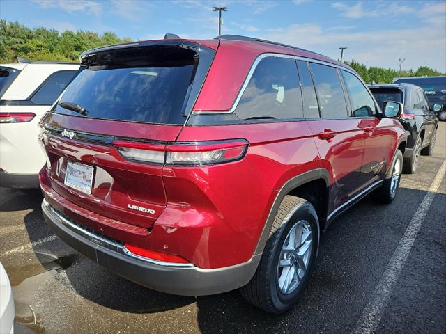 2025 Jeep Grand Cherokee GRAND CHEROKEE LAREDO X 4X4
