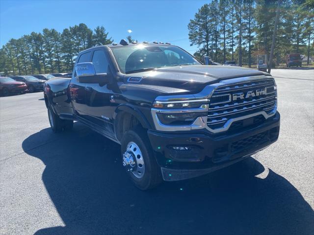 2026 RAM Ram 3500 RAM 3500 LIMITED LONGHORN CREW CAB 4X4 8 BOX