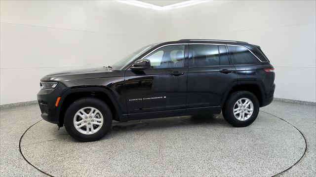 2023 Jeep Grand Cherokee Laredo 4x4