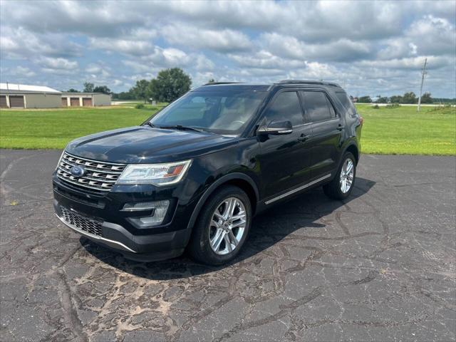 2017 Ford Explorer XLT 2017 Ford Explorer XLT