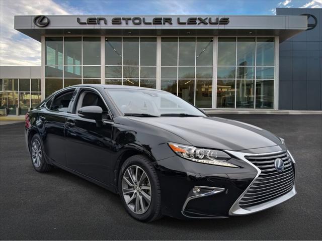 2016 Lexus ES 300h Hybrid
