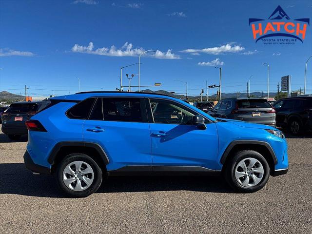 2020 Toyota RAV4 LE 2020 Toyota RAV4 LE